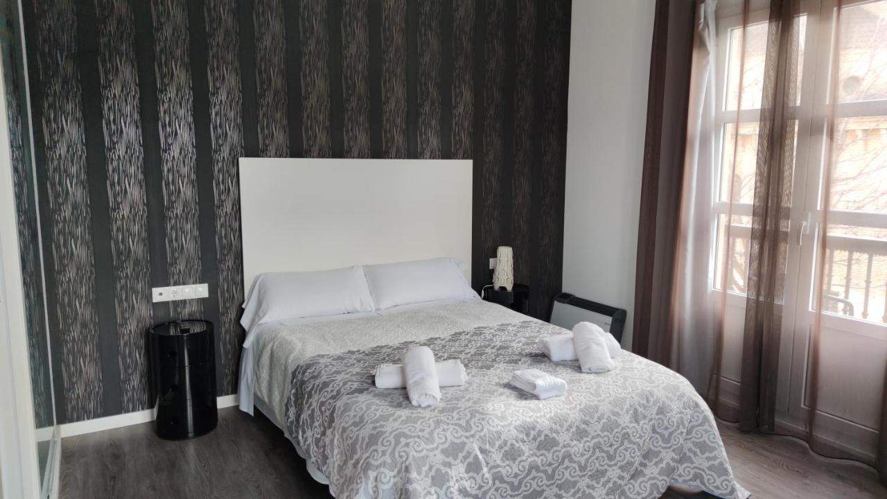 Hotel Oleum Белчите Екстериор снимка