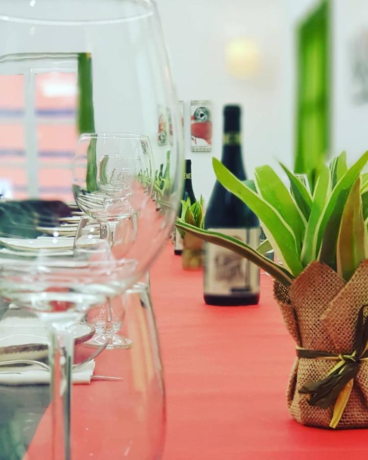 Hotel Oleum Белчите Екстериор снимка