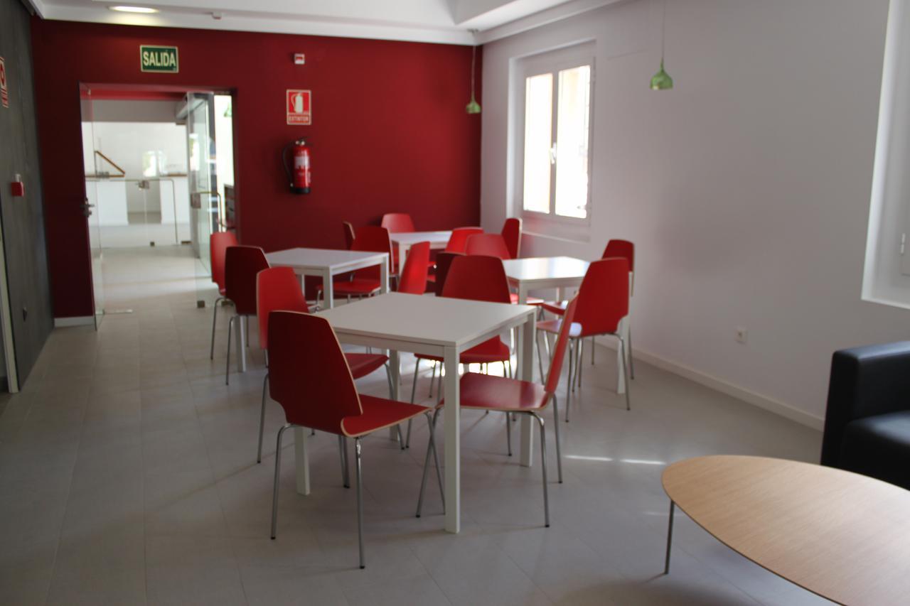 Hotel Oleum Белчите Екстериор снимка